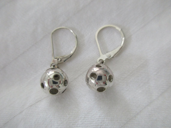 PB&J Sterling Silver Leverback Pickleball Earrings (Pbe38)