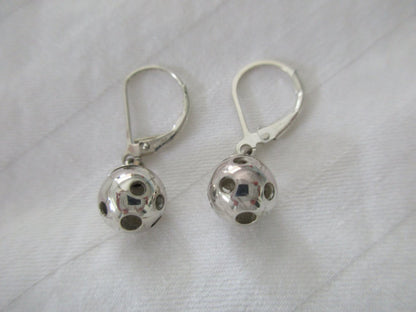PB&J Sterling Silver Leverback Pickleball Earrings (Pbe38)